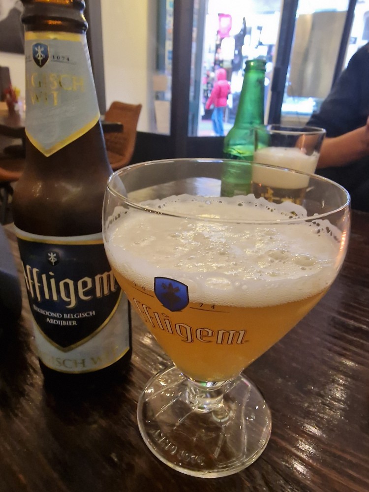 Affligen Belisch Wit